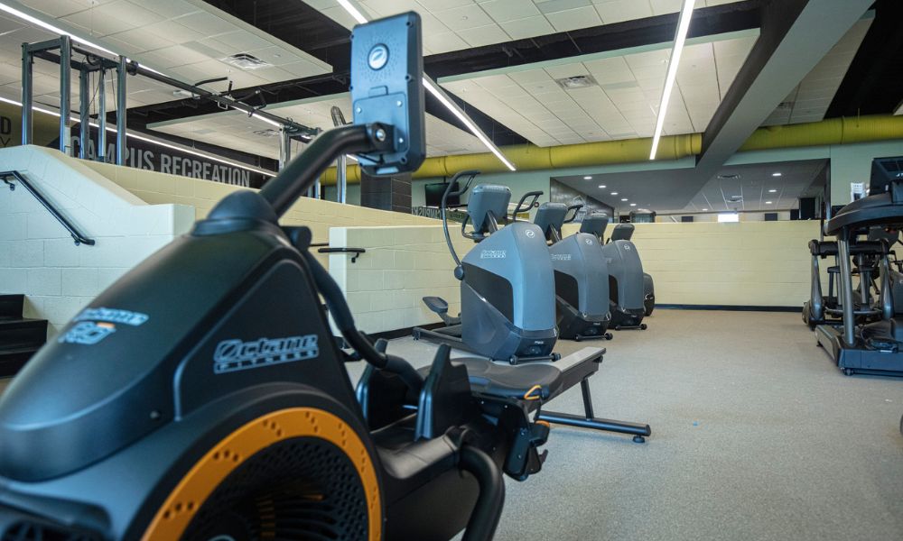 Leasing vs. Buying Commercial Fitness Equipment