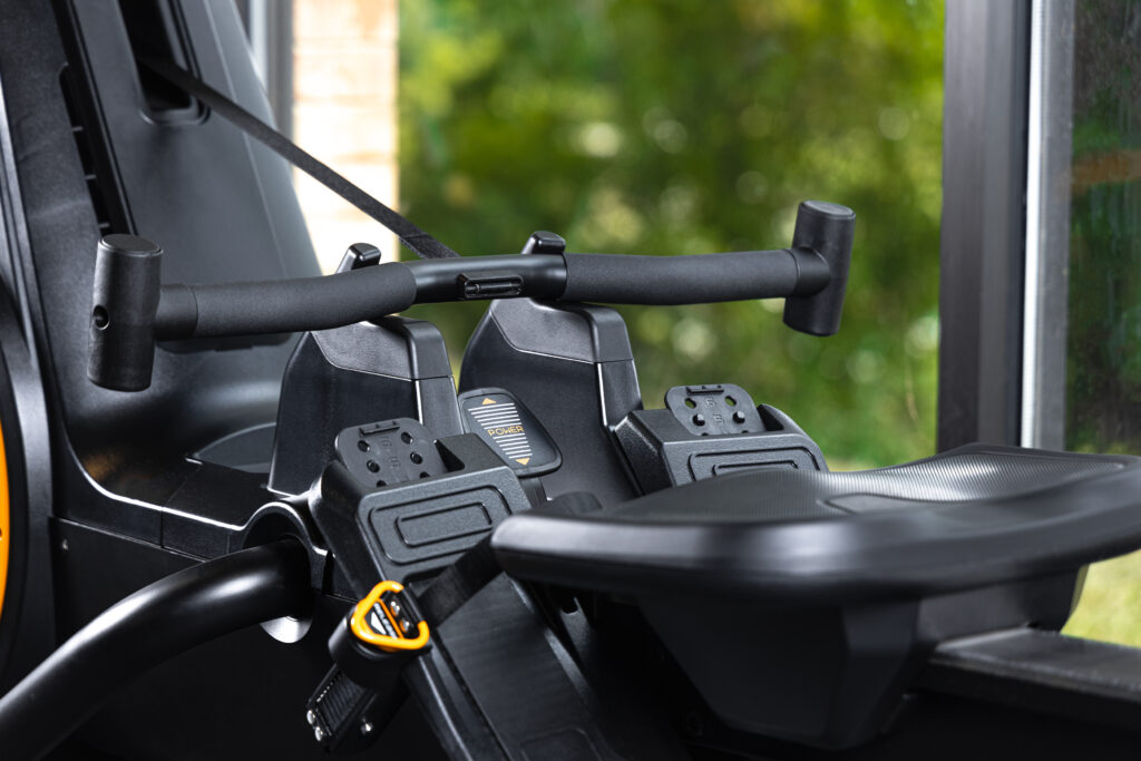 Oversized handlebar catch on the Octane Rō rower